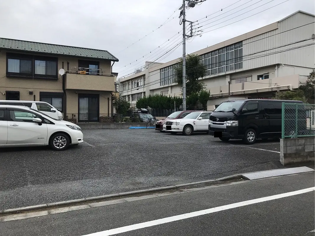 板橋区高島平４丁目　月極駐車場